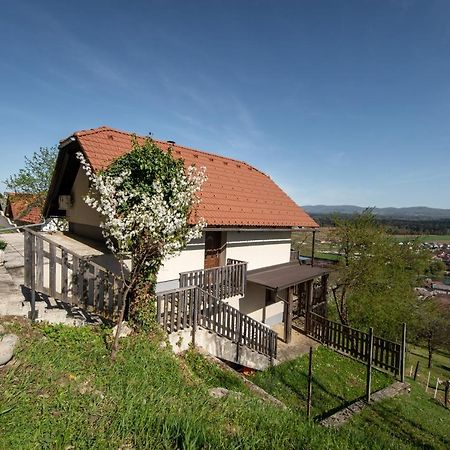 Zidanica Krstinc Villa Straza Bagian luar foto